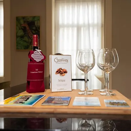 Cc Downtown Palace - H *