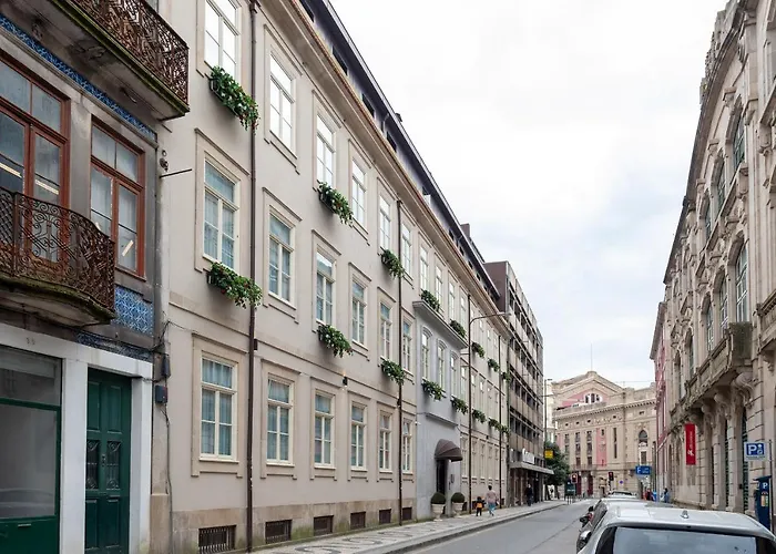 Cc Downtown Palace - H