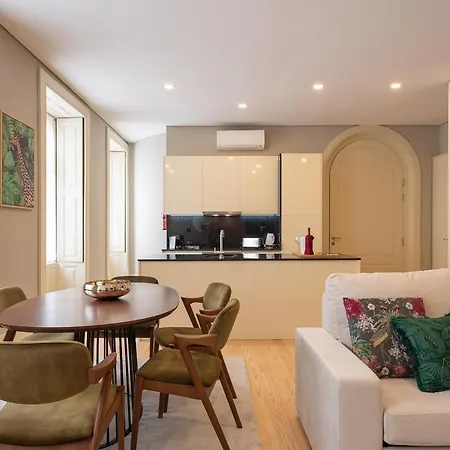 Cc Downtown Palace - H